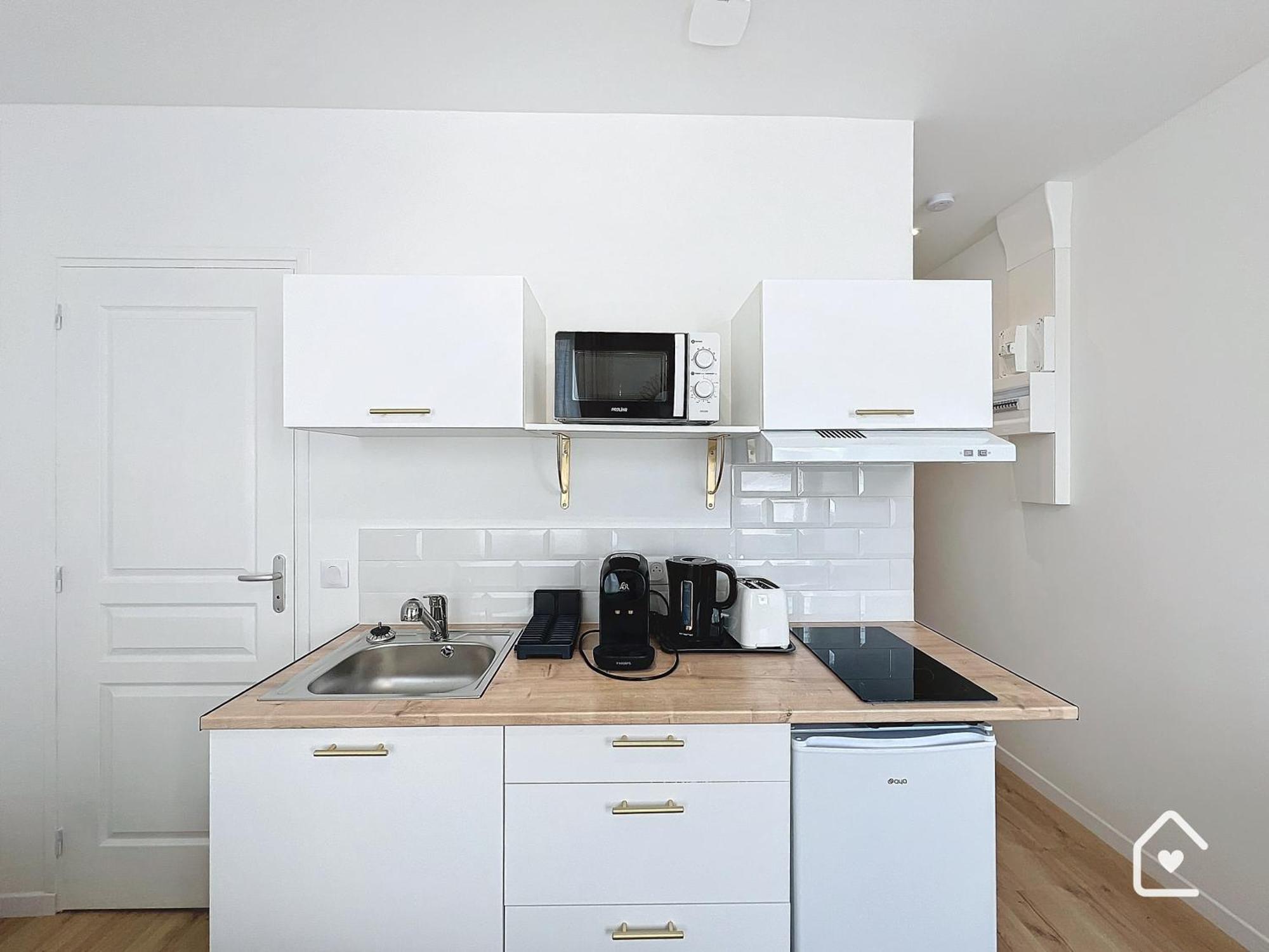 Studios - 1 Min Gare Chatellerault - Entree Autonome - Exterior photo