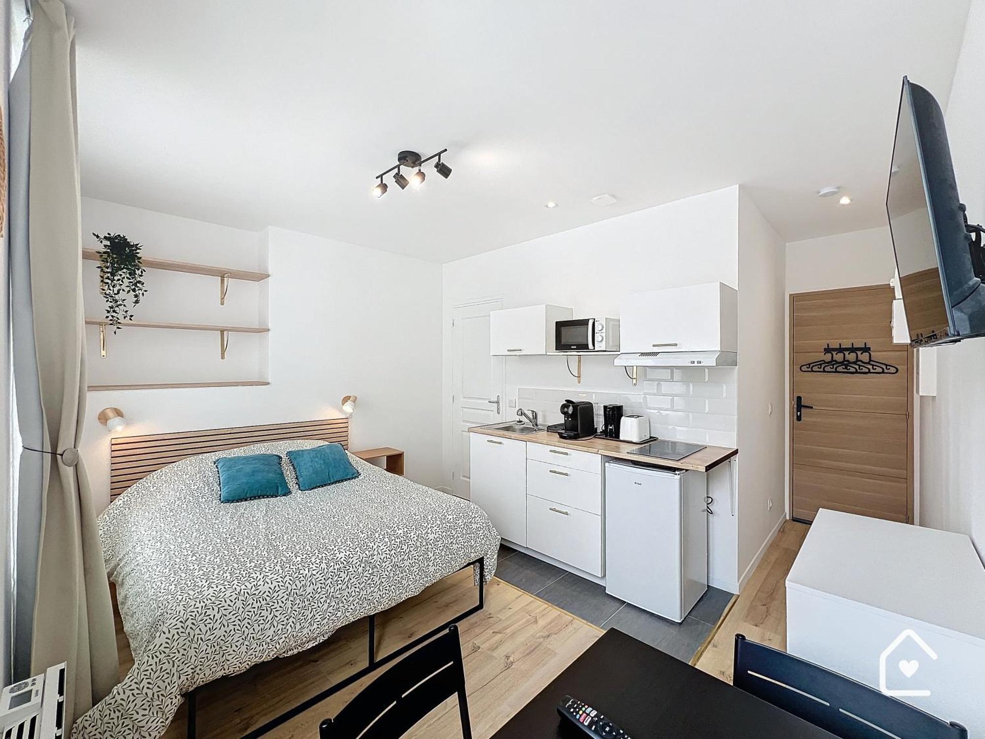 Studios - 1 Min Gare Chatellerault - Entree Autonome - Exterior photo